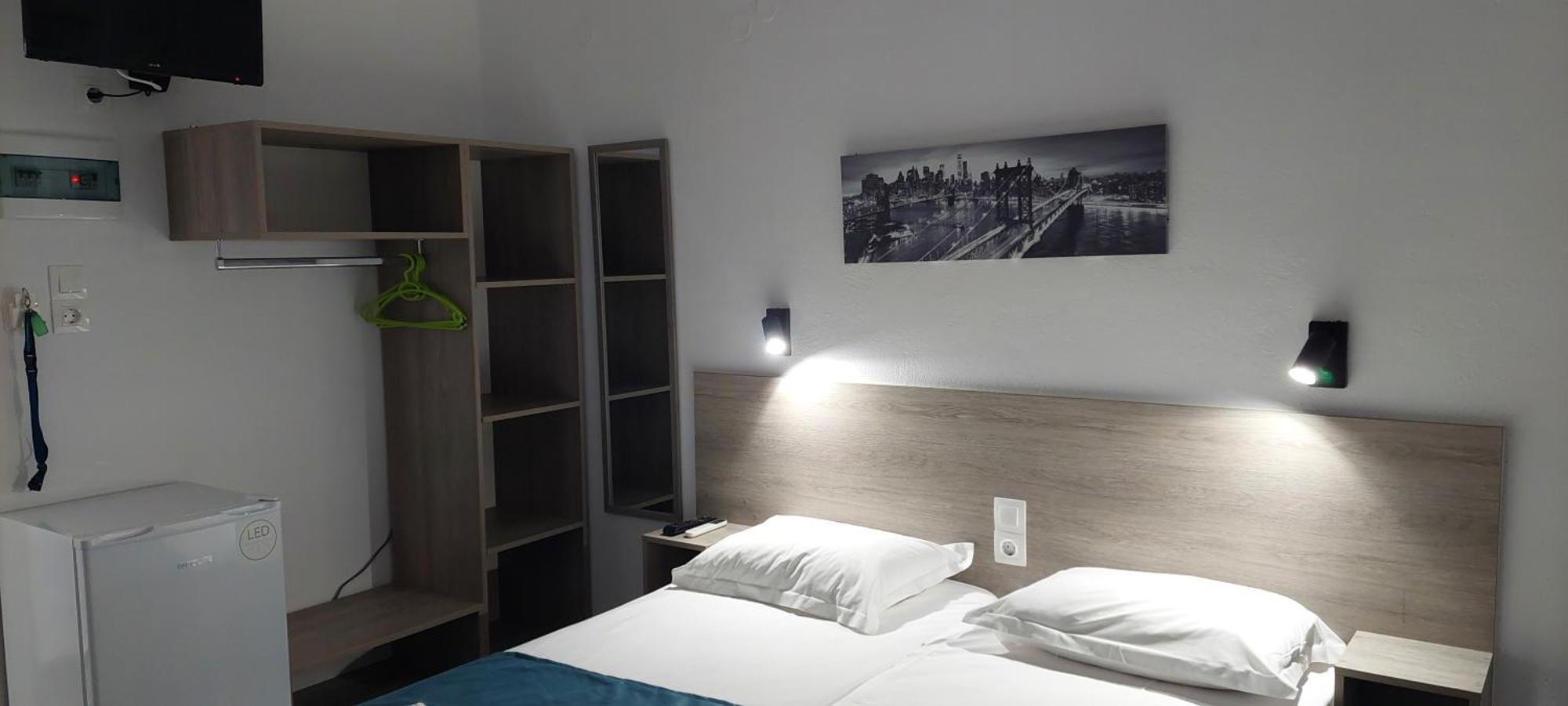 San Georgio Hotel Tsoútsouros Buitenkant foto