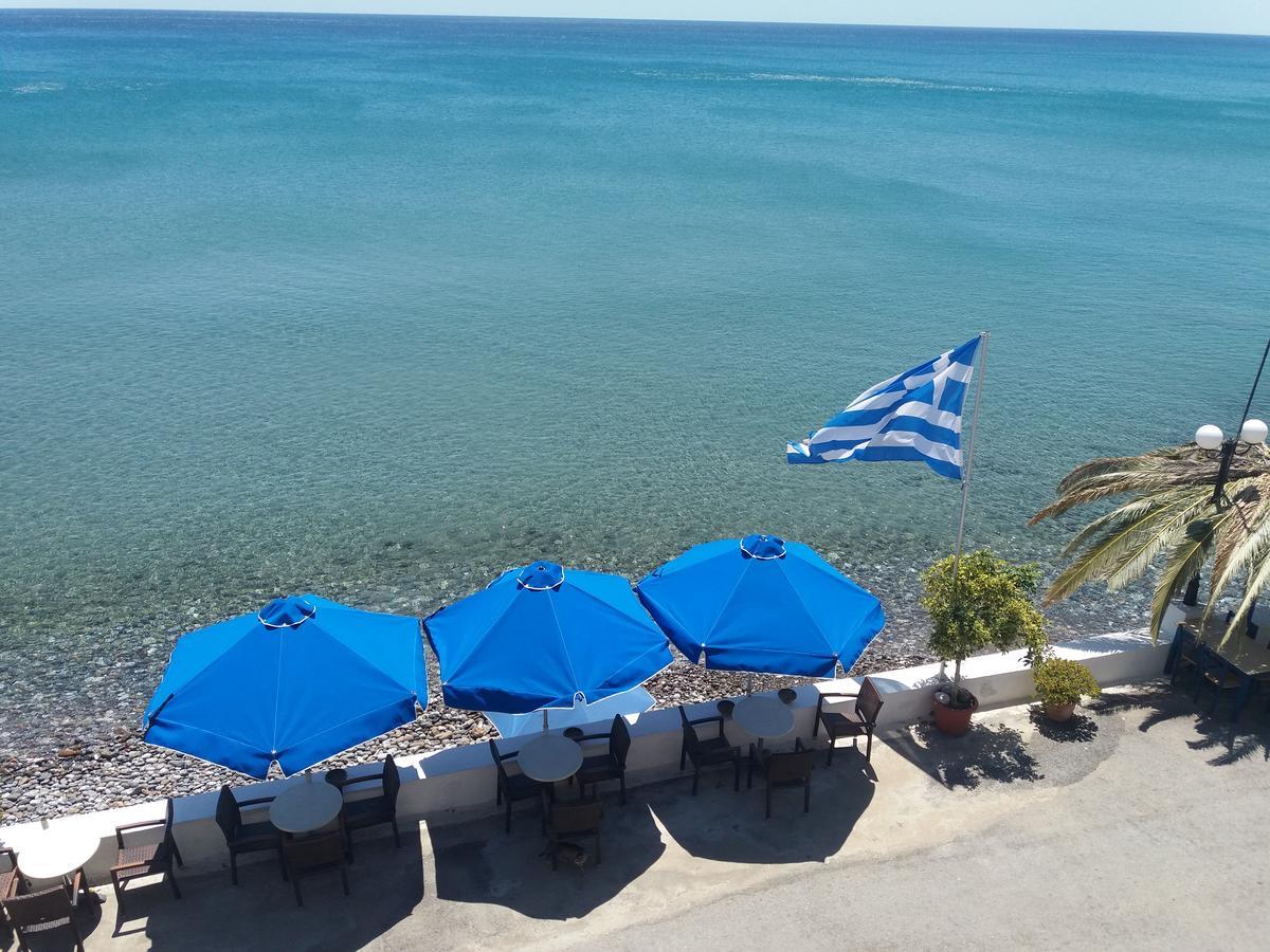 San Georgio Hotel Tsoútsouros Buitenkant foto